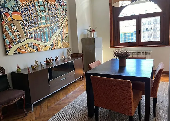 아파트 Amplio Y Luminoso Piso En El Centro De *